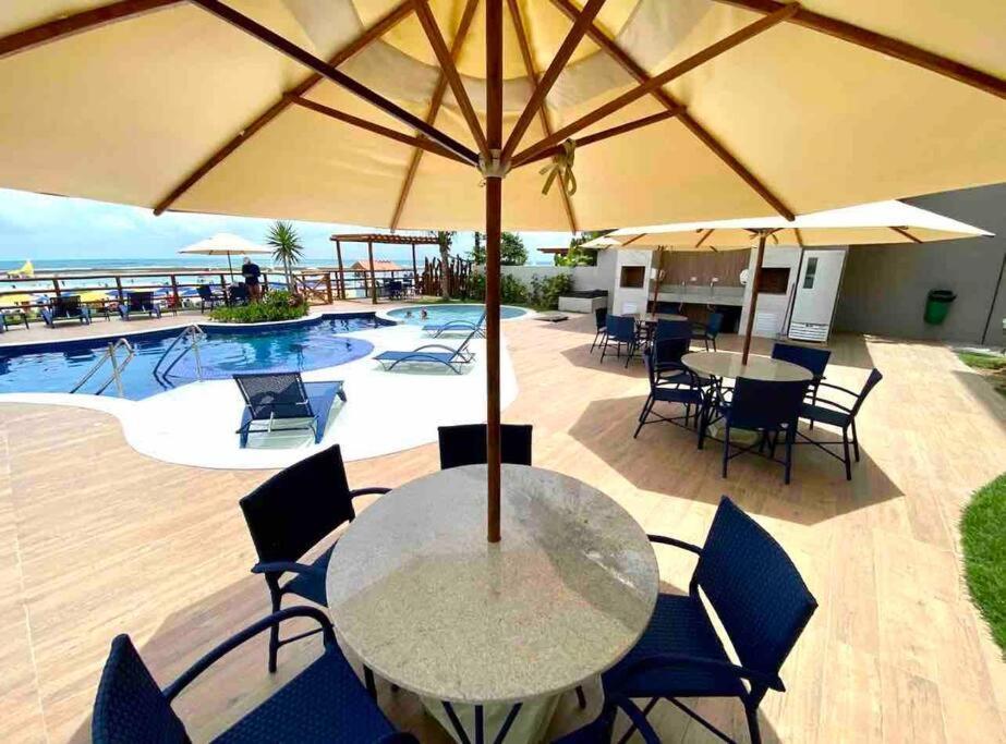 Beachfront Apartment: Natural Pools View *